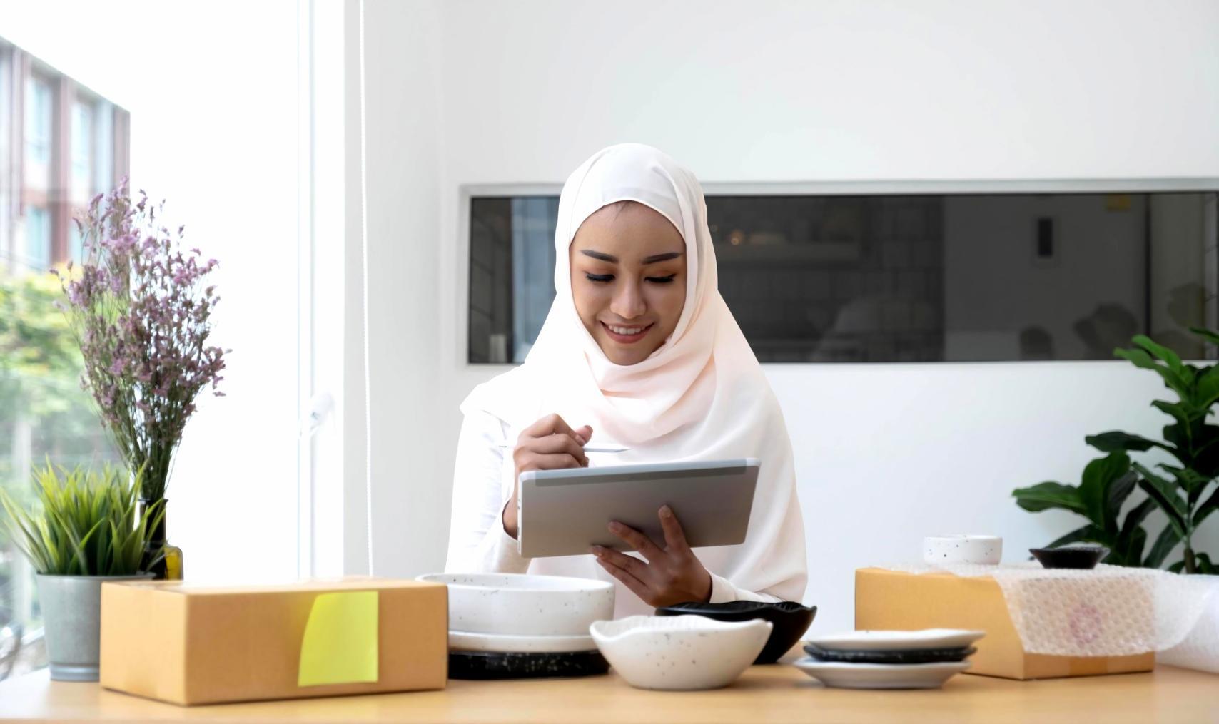 Seminarumgebung mit modernen Lernmaterialien zur Suchmaschinenoptimierung